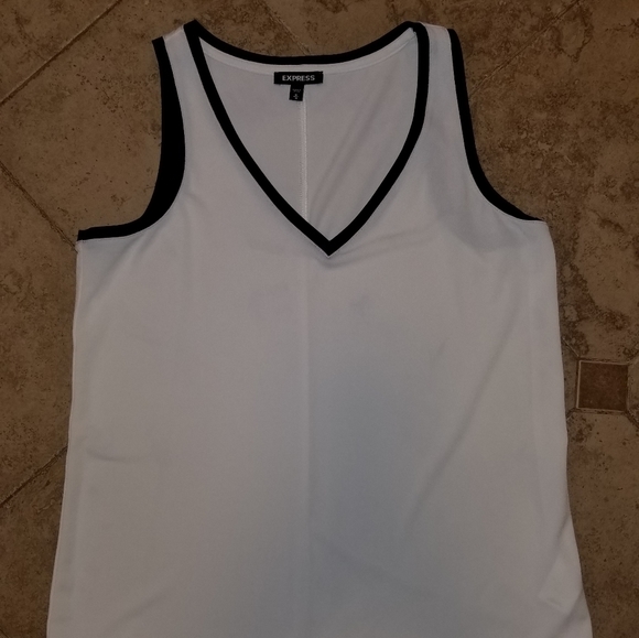EXPRESS TOP - Picture 2 of 4